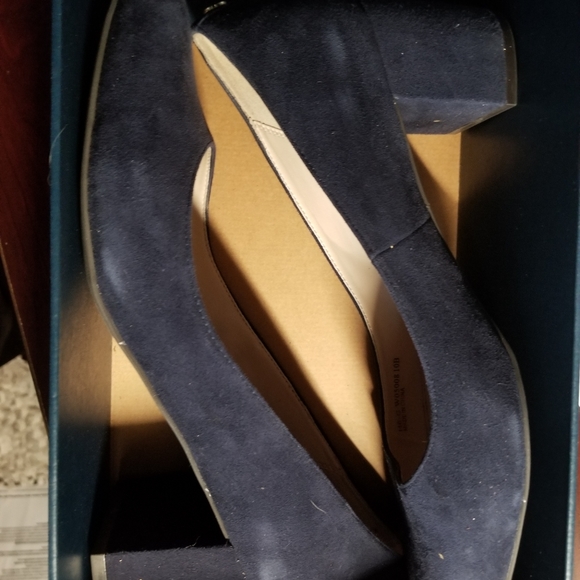 Cole Haan Navy Blue women shoes - Picture 2 of 2